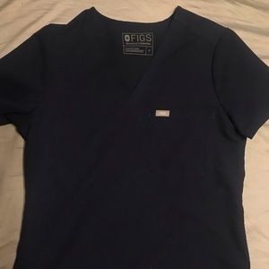 Figs 1 Pocket Scrub Top